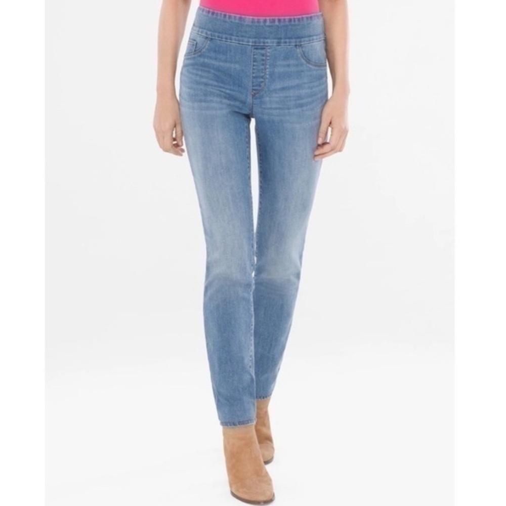 Chico’s Pull On Jegging Denim Stretch Jeans - Picture 2 of 9